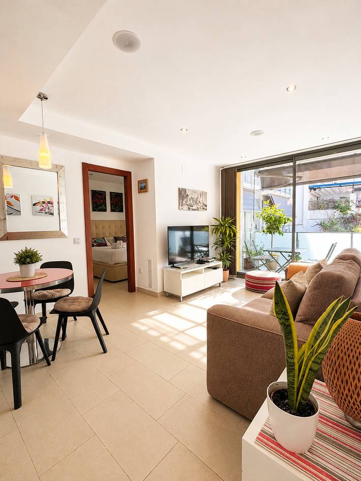 Appartement entier, Appartement de vacances pour 2 personnes avec balcon in Platja Fonda (Sitges), Sitges