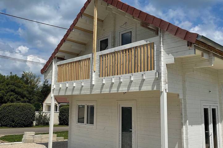 Gîte pour 8 personnes, avec jacuzzi dans Gare De Villers Les Pots
