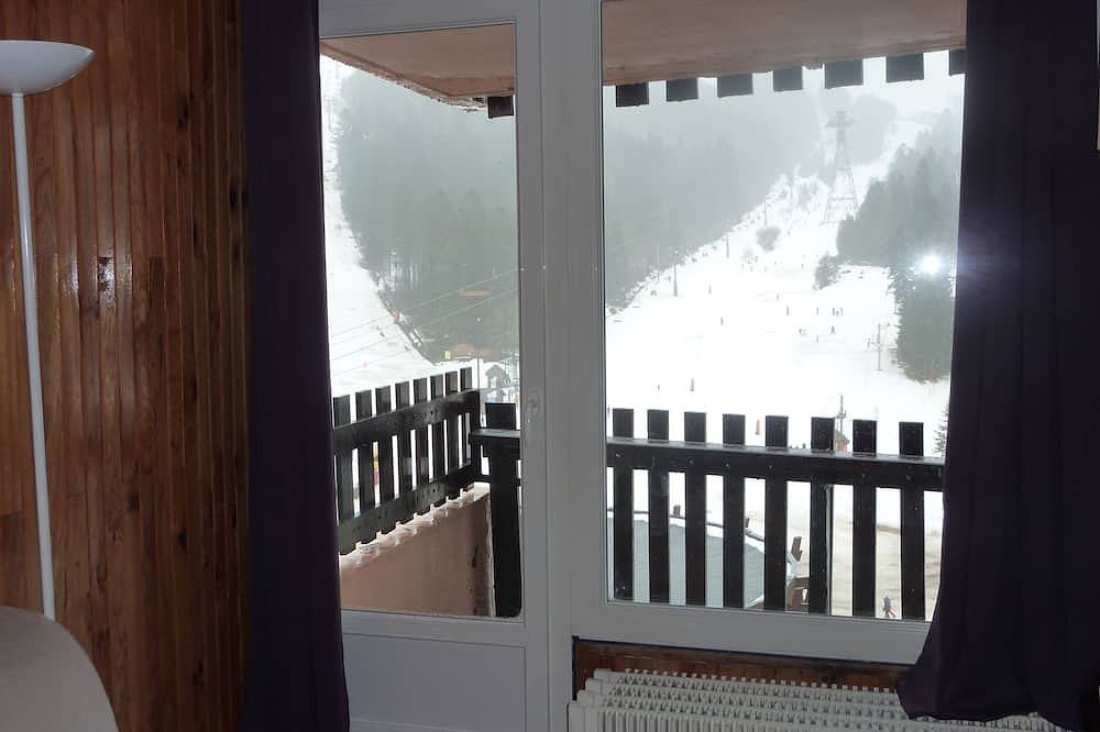 Appartement entier, Appartement aux pieds des pistes Auvergnates in Le Lioran, Laveissière