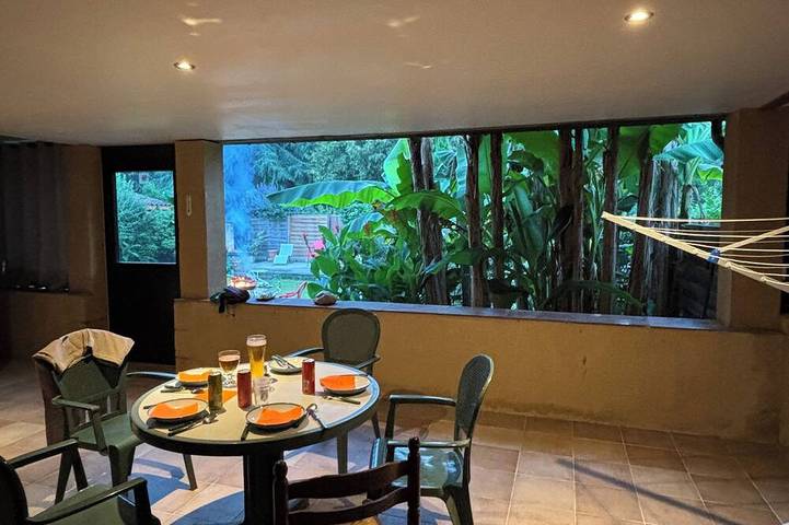 Appartement de vacances pour 4 personnes, avec jardin et terrasse, animaux acceptés