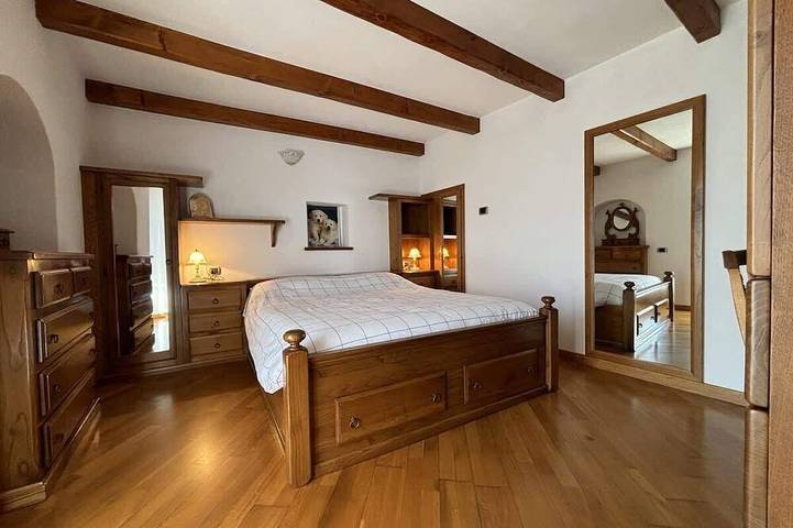 Gîte pour 4 personnes, avec Balcon ainsi que Jacuzzi et Jardin à San Gregorio - 2