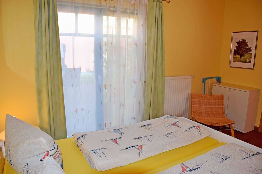 Appartement 2 Ostseehus mit Terrasse - Ferienappartements zum Ostseestrand mit in Lobbe Strand, Mönchgut
