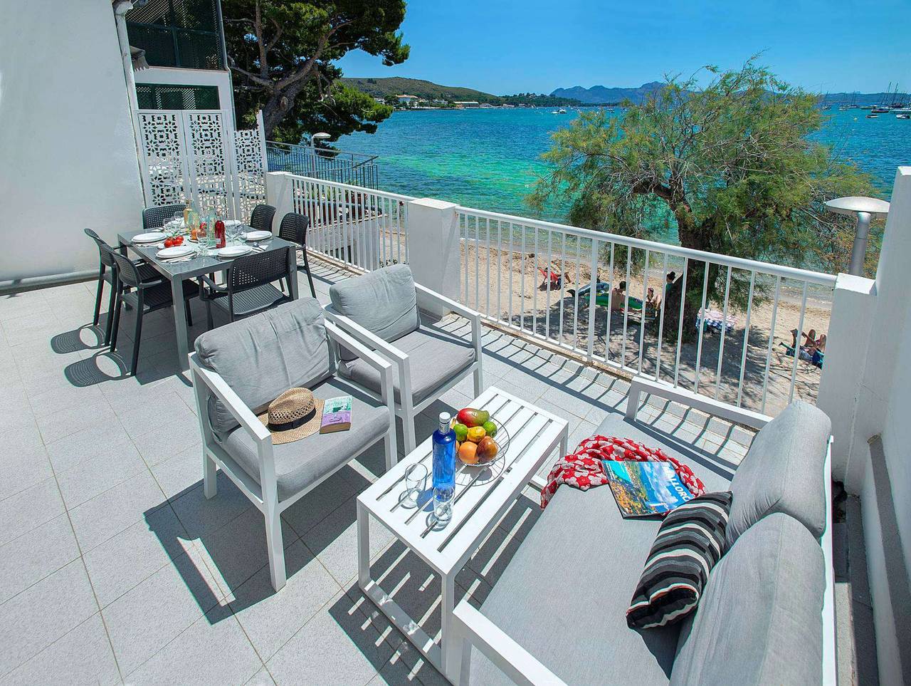 Pine Walk Apartment in Port de Pollença, Pollença