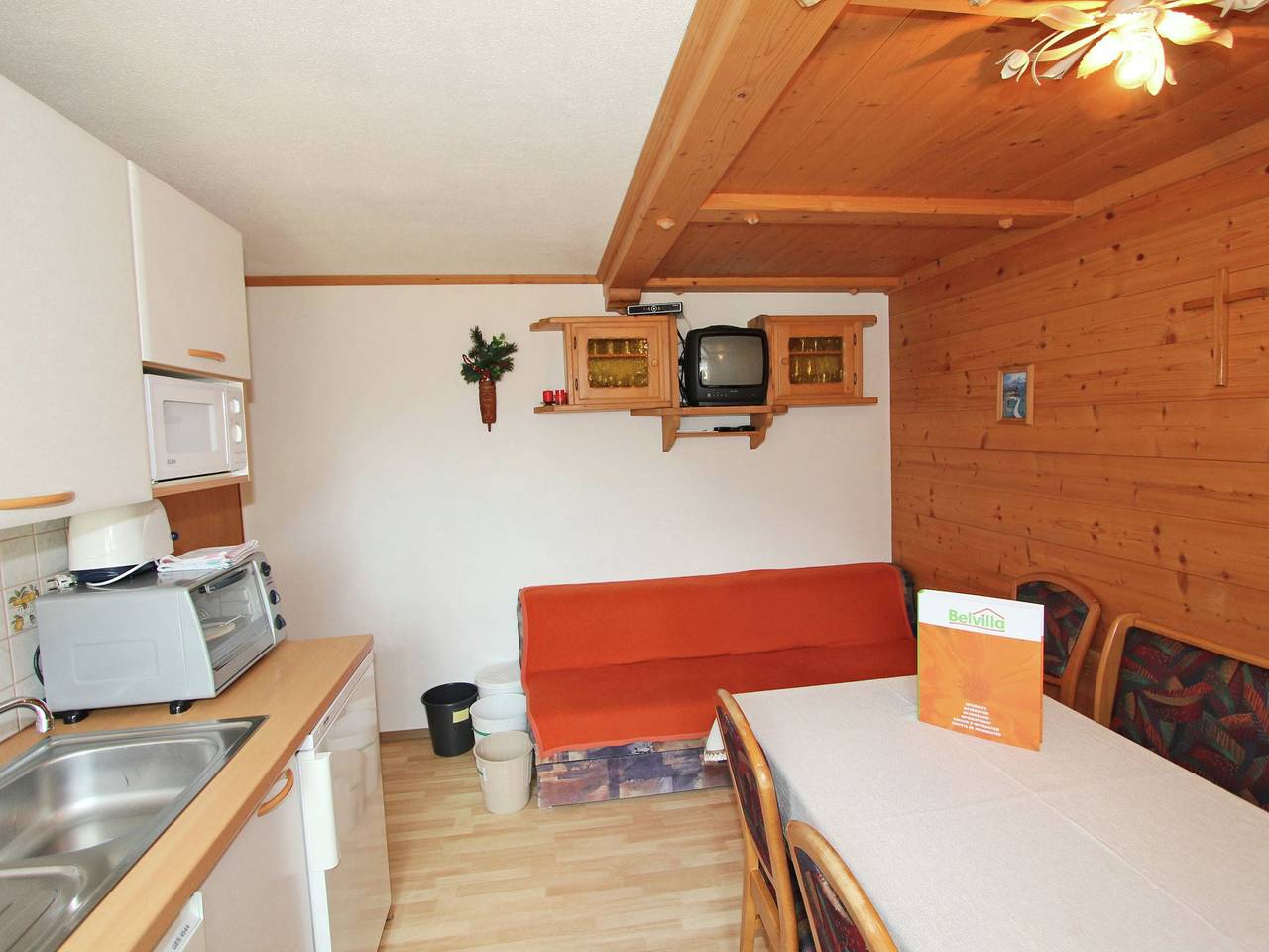 Geheel appartement, Appartement in Kappl bij Skilift in Kappl, Verwall 