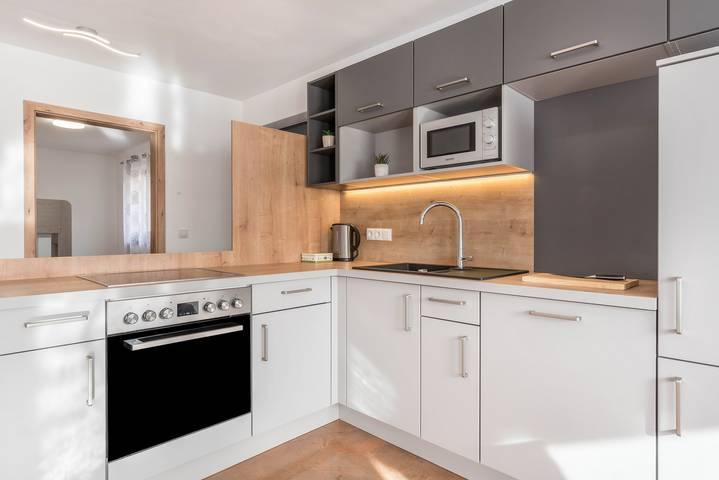 Ganze Wohnung, Ferienwohnung "Trojer 1" mit Bergblick, Balkon und Wlan in Sarnthein, Sarntal