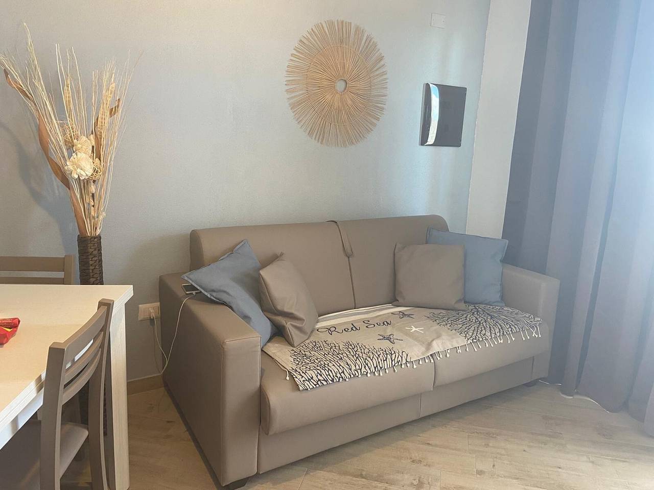 Casa Vacanze 'Sea View Isola Rossa Apartment ' con Vista Mare, Wi-Fi e Aria Condizionata in Trinità d'Agultu e Vignola (Borgo), Trinità d'Agultu e Vignola