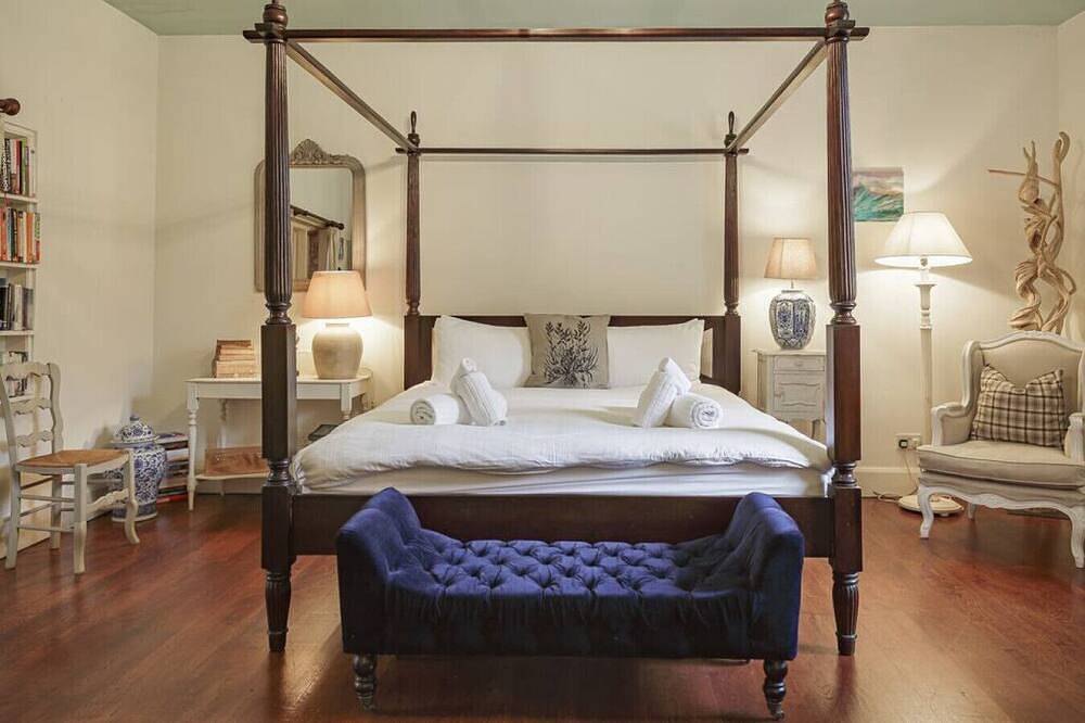 Artisan Hall: 4Bd Stunning Grandeur in Cotswolds in Gloucestershire