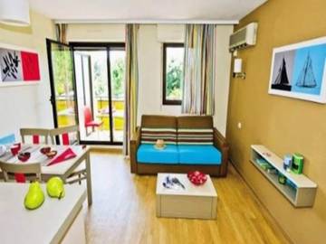 Appartement De Vacances pour 4 Personnes dans Mandelieu-la-Napoule, Région de Cannes, Photo 3