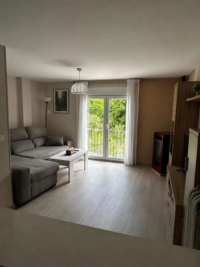 Apartamento de vacaciones para 4 personas, con balcón y vistas - 1