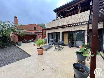 Gîte pour 2 personnes, avec terrasse à Roquefort-des-Corbières
