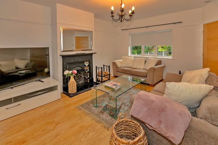 Debarnes House in Solihull, Birmingham Area
