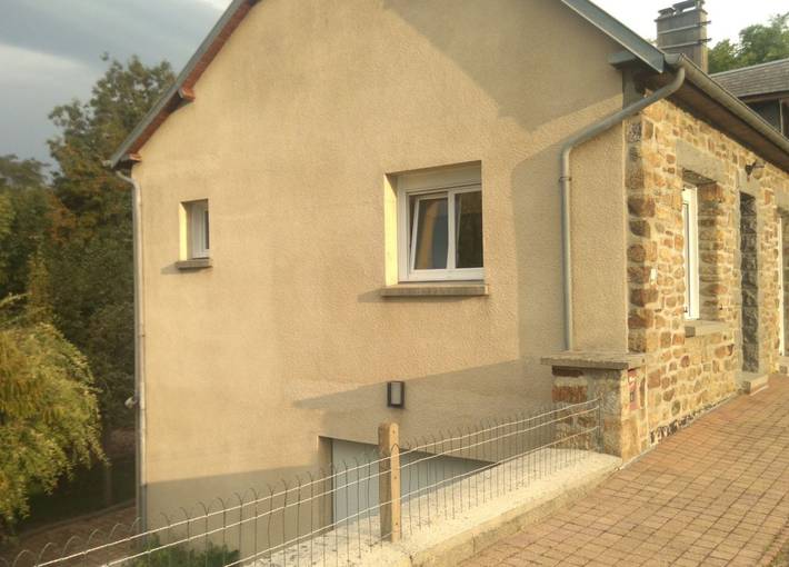 Gîte pour 2 personnes, avec jardin et terrasse à Le Val-Saint-Père - 2