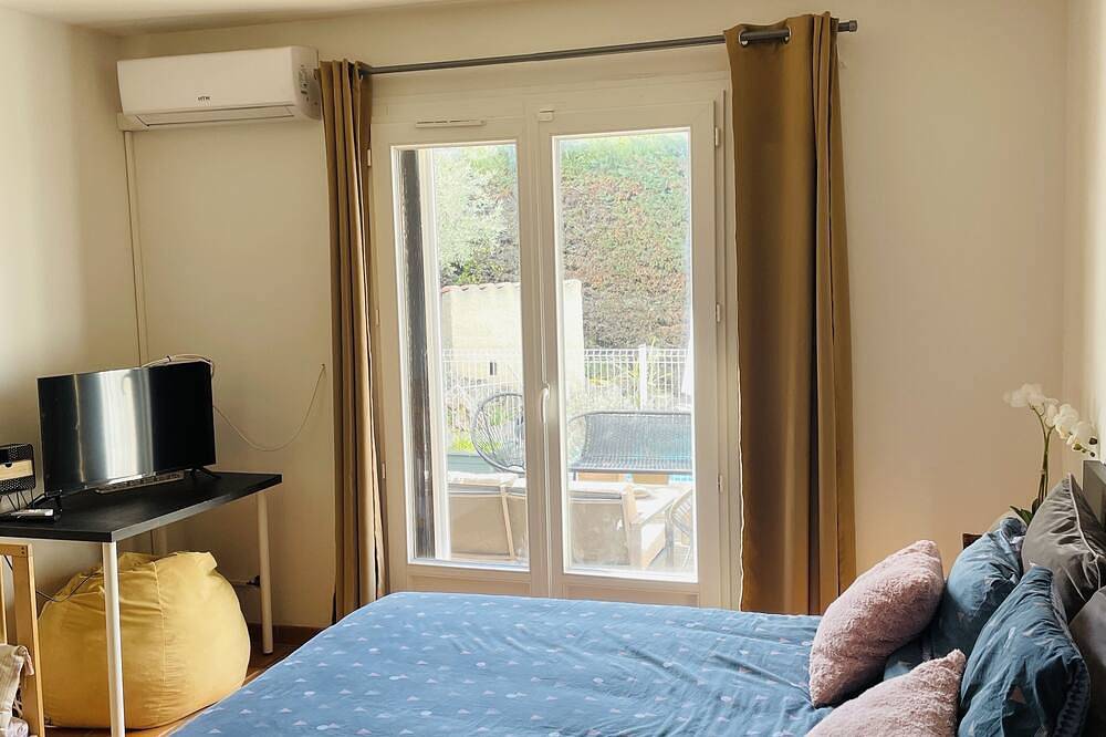 Maison Familiale Varoise à 10 min à Pieds des Plages in La Garde, Toulon region