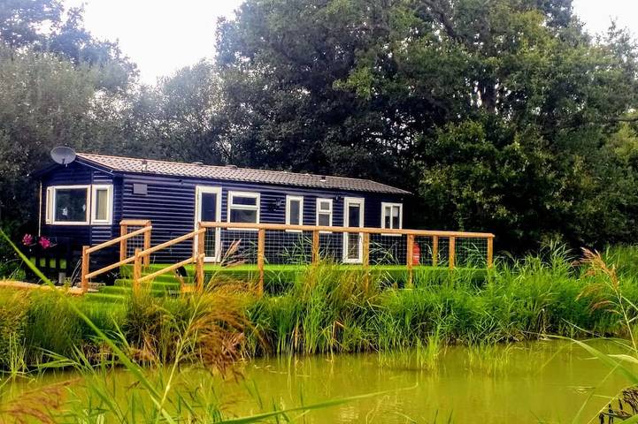 Mobil home pour 4 personnes, animaux acceptés - 1