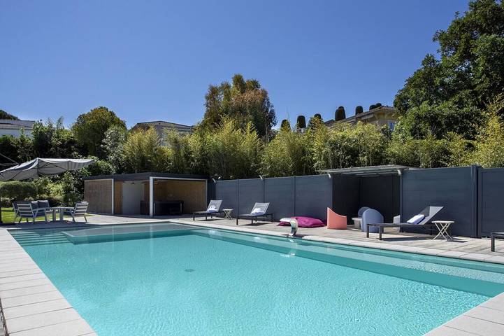 Villa pour 8 personnes, avec jardin ainsi que jacuzzi et terrasse à Mandelieu-la-Napoule