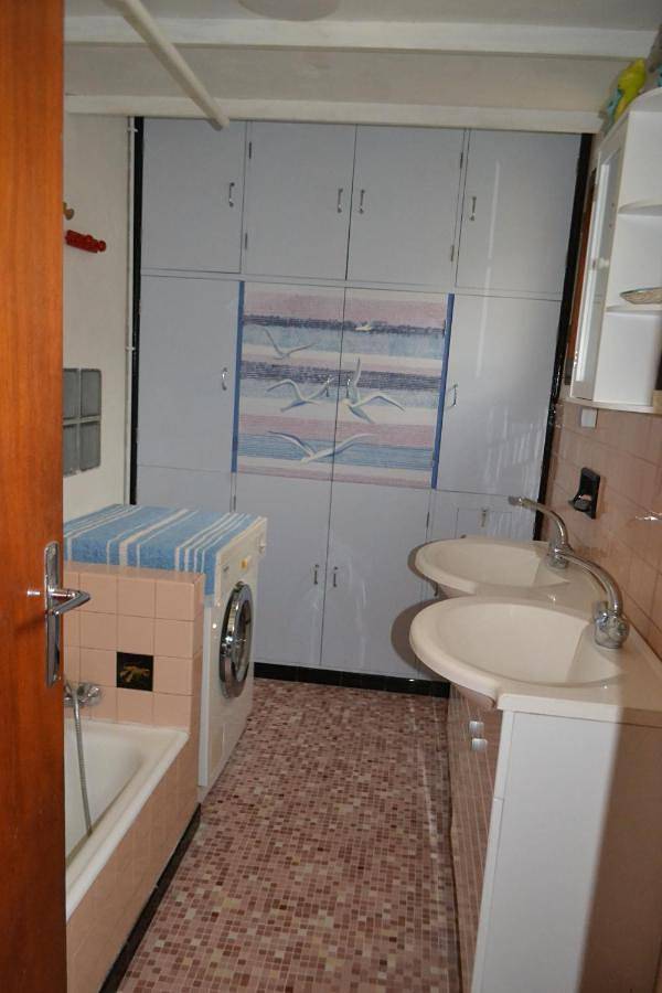 Appartement de vacances entier, Double Room in Cavaillon, Parc naturel régional du Luberon