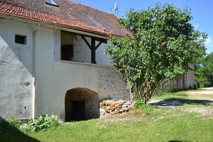 Location de vacances pour 6 personnes, avec vue et jardin à Thédirac - 3