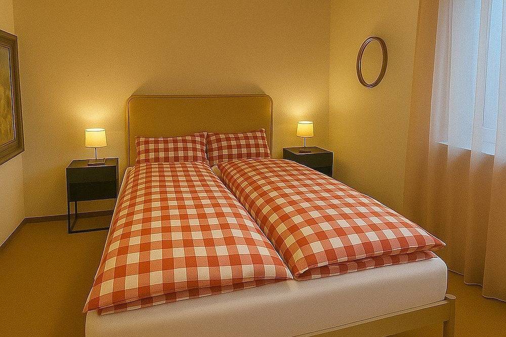 Geheel appartement, Vacation home 9 for 6 people with garden - vacation homes Gemswandweg in Weissensee in Weißensee, Füssen