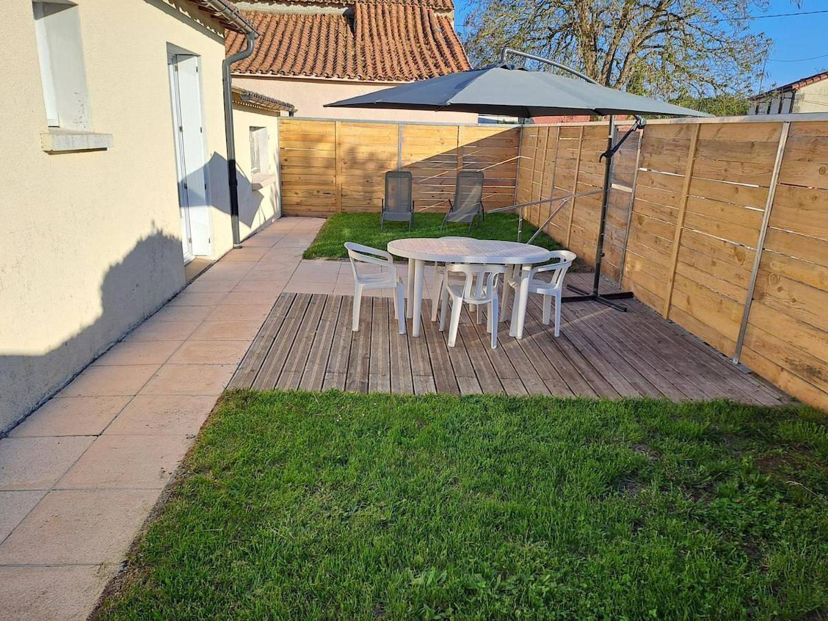 Gîte avec jacuzzis in Saint-André-sur-Sèvre, Deux-Sèvres