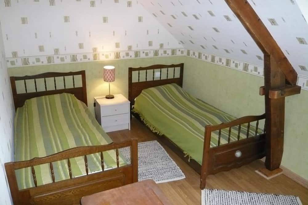 Haus in Réville für 6 Pers, Kamin, Garten, Wifi in Réville, Cherbourg und Umgebung