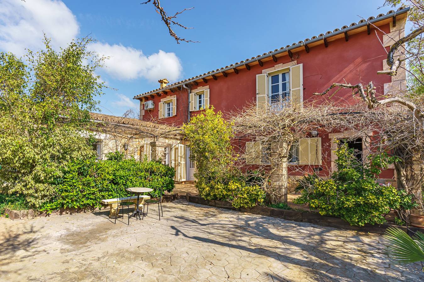 Villa “Ca Ses Nines” with Mountain View, Pool, Wi-Fi, A/C, Terrace & Garden in Andratx, West Majorca
