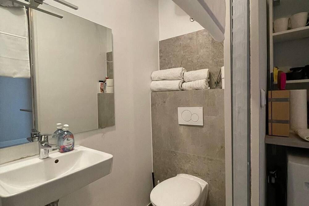Ganze Wohnung, Comfortable cozy and warm studio in phenomenal Vienna, easy to get around in Wien, Donau Niederösterreich
