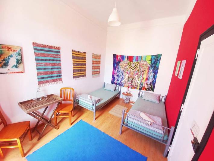Hostel, com Jardim em Praia das Maçãs