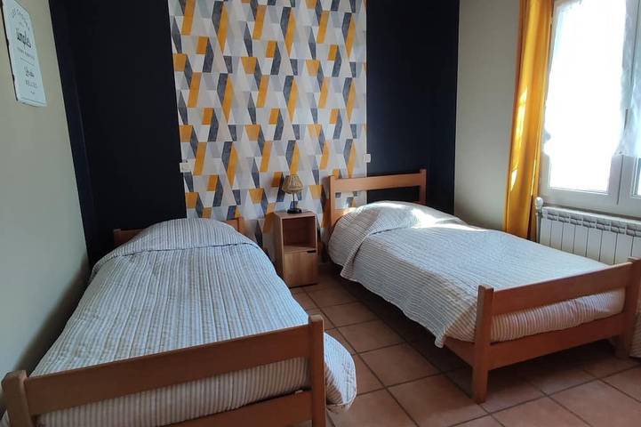 Location de vacances pour 4 personnes à Saint-Roman-de-Malegarde - 3