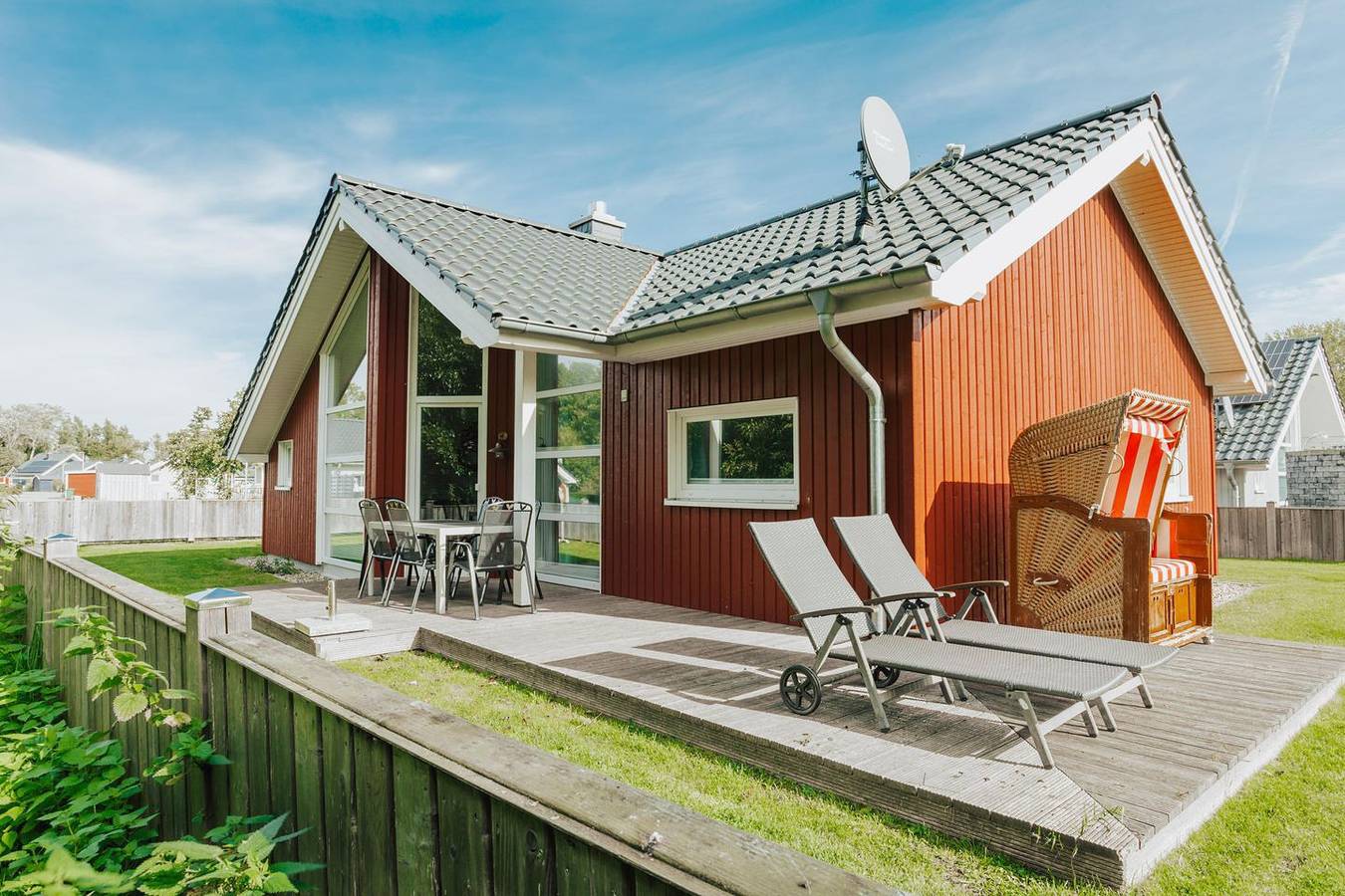 Ferienhaus in Schönberg-Holm: Sauna, Kamin & Strandkorb inklusive in Holm, Schönberg