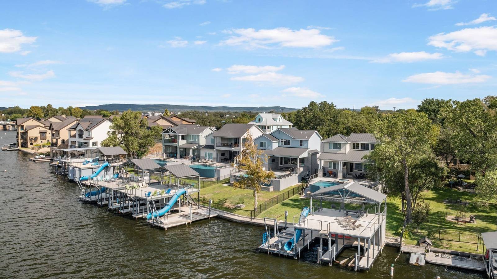 New Listing - Promo Price Waterfront Pool in Burnet County