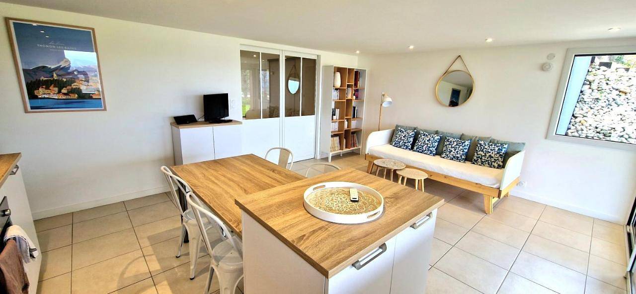 Appartement entier, Apartment in Armoy, Région de Thonon-les-Bains