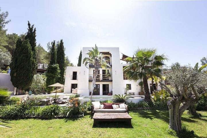 Chalet para 12 personas, con jardín y balcón además de sauna y jacuzzi - 1