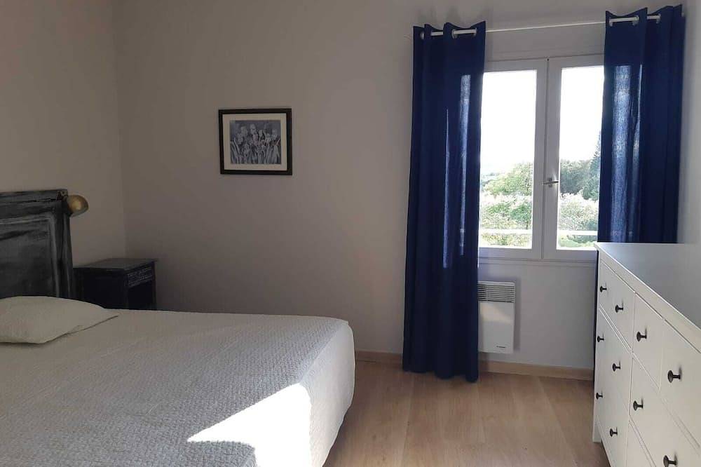 Geheel appartement, Appartement 4 personen in Provençaalse boerderij in het hart van de Luberon in Forcalquier, Parc naturel régional du Luberon