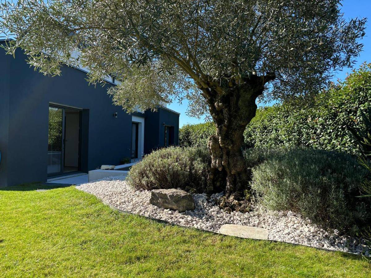 Appartement entier, Five-Bedroom Apartment in Prinquiau, Vallée de la Loire