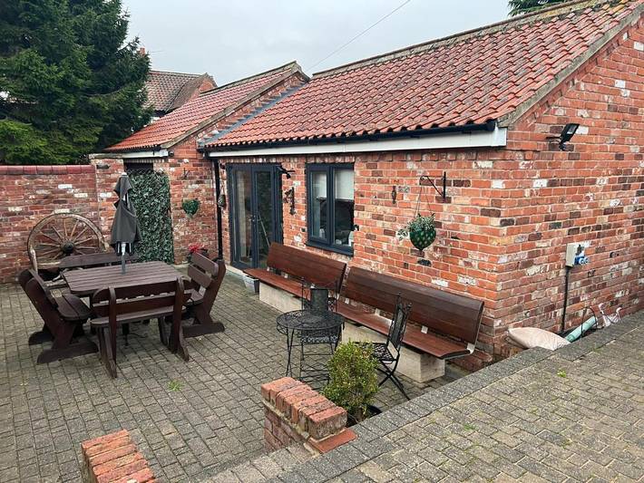 Apartment for 2 people, with Terrace and Garden in Doncaster