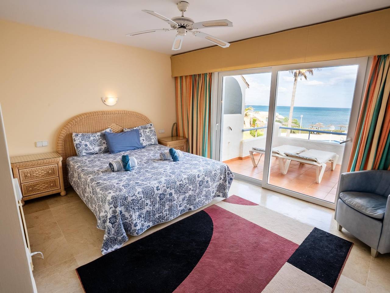 Apartamento entero, Casa adosada al lado del mar in Casares del Mar, Casares