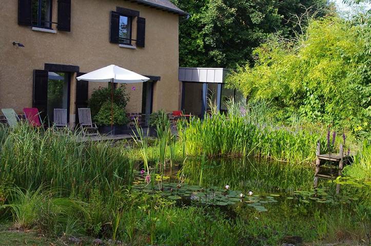 Chambre d’hôte pour 3 personnes, avec jardin, animaux acceptés à Romillé