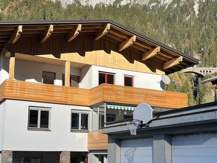 Ferienwohnung für 4 Personen, mit Balkon, kinderfreundlich in Klösterle am Arlberg - 2