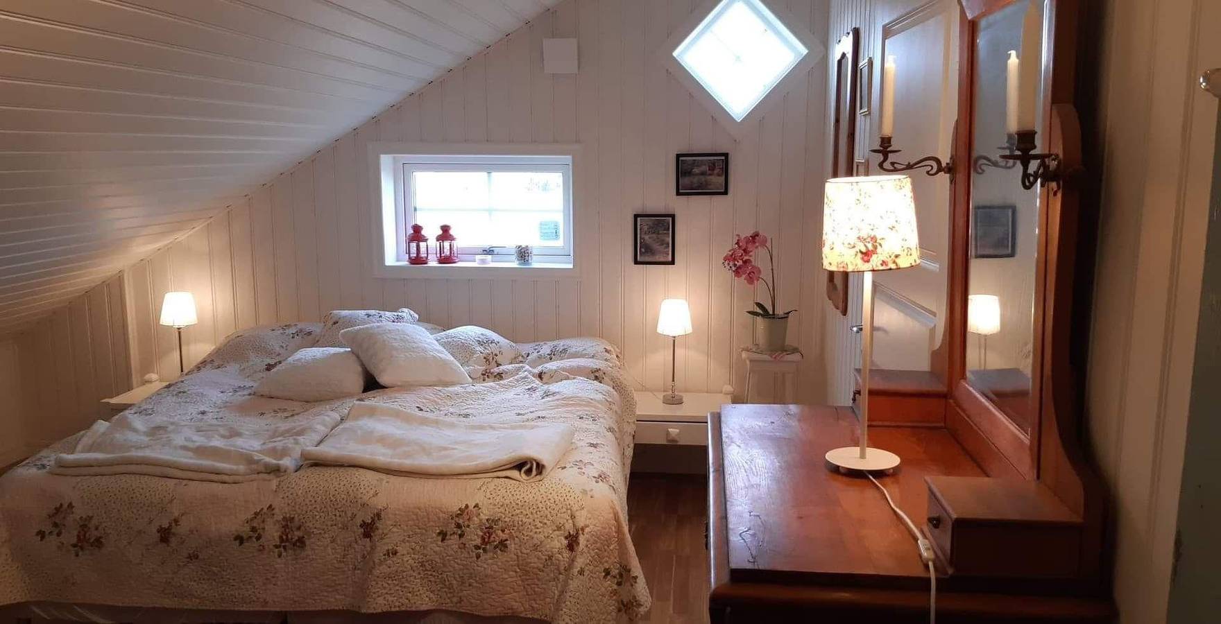 Ganze Ferienwohnung, Bauernhaus-Wohnung bei Göta Älv in der Nähe von Göteborg in Ale, Västergötland