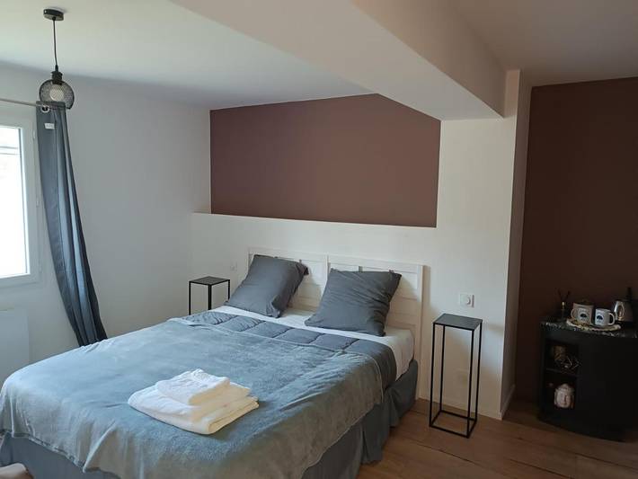 Chambre d’hôte pour 4 personnes, avec Terrasse ainsi que Jardin et Vue