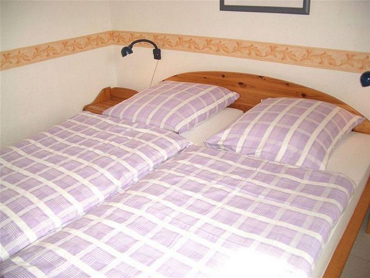 Bungalow im Feriendorf Uslar mit Gartenterrasse in Uslar, Weserbergland