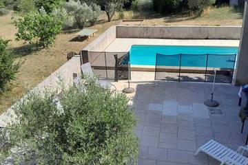 Location de vacances pour 10 personnes à Saint-Marcel-d'Ardèche