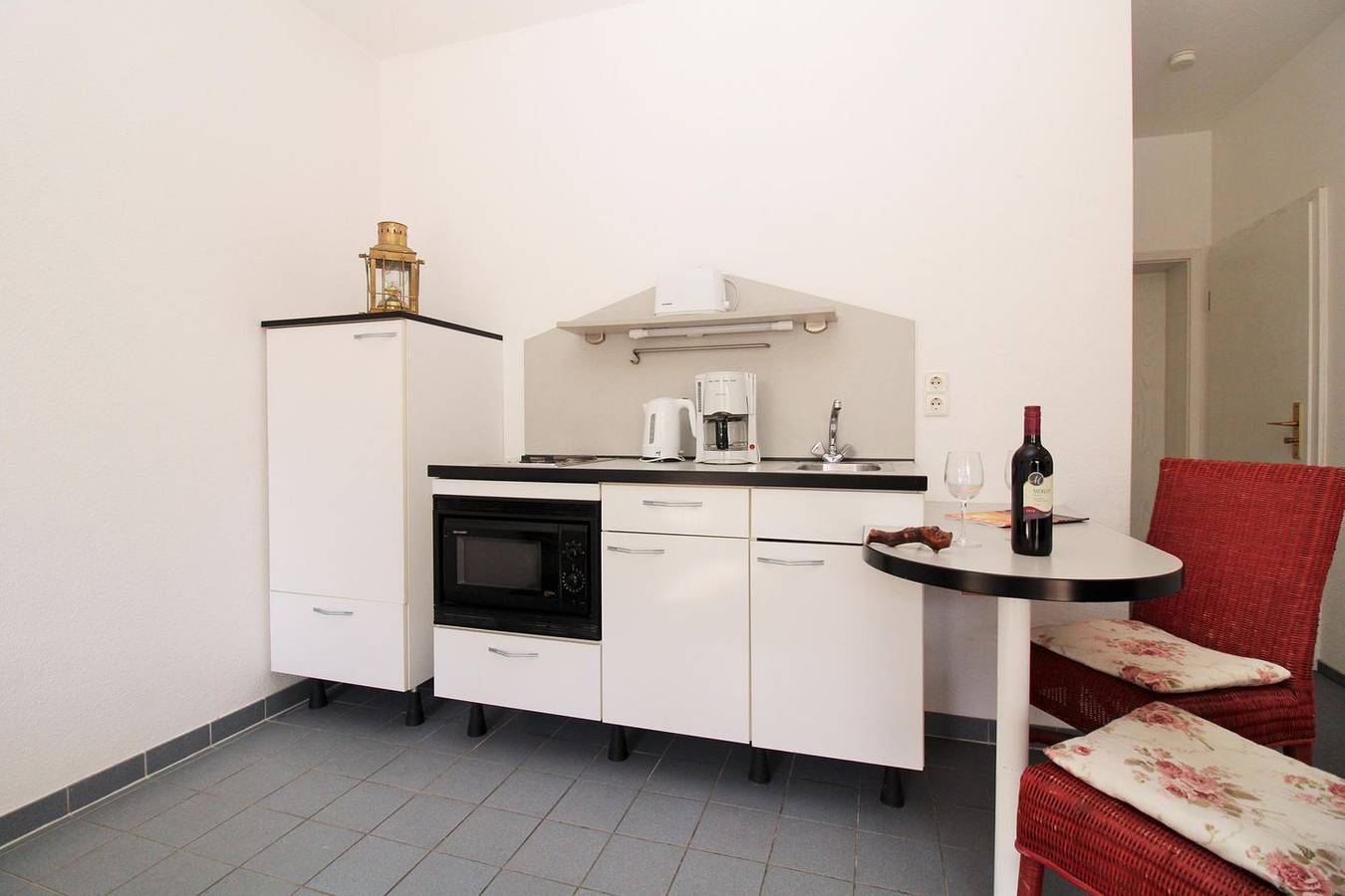 Ganze Wohnung, Res. Wischuer We 16: geräumige und freundliche 2-Zimmer-Fewo mit Wintergarten in Wischuer, Biendorf