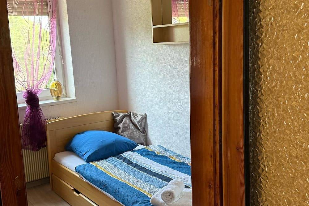 Anna - 3-bedroom house in enjoyable Marchegg with Wifi in Marchegg, Donau Niederösterreich