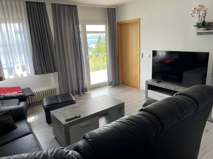 Ferienhaus für 6 Personen, mit Terrasse und Garten sowie Seeblick in Romantische Straße - 2