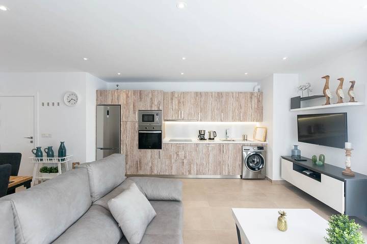 Entire apartment, Modern apartment in Cómpeta with shared pool and jacuzzi in Cómpeta, Málaga Province