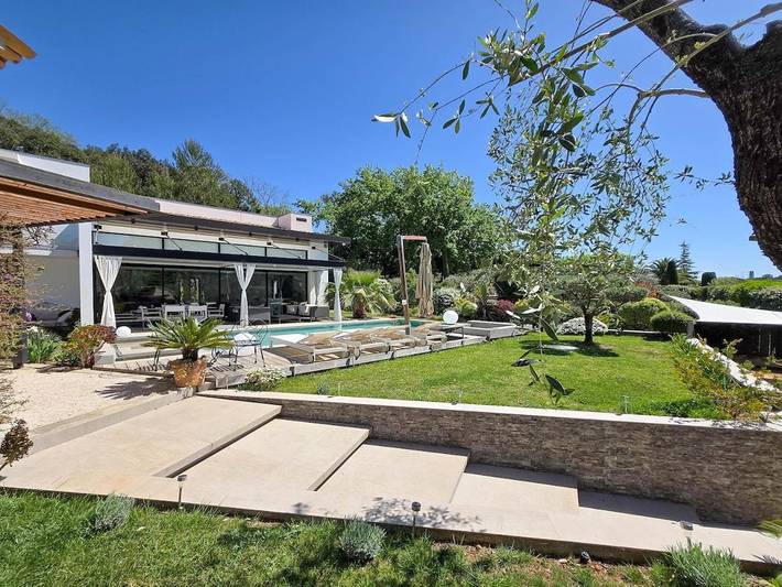 Chalet para 6 personas, con jardín y piscina - 1
