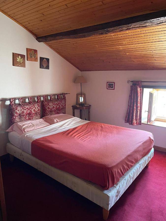 Location de vacances pour 10 personnes, avec jardin, animaux acceptés à Saint-Aubin-le-Cloud - 3