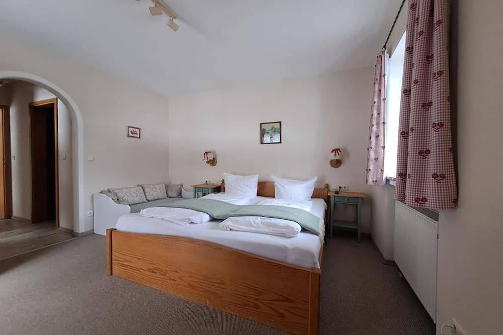 Appartement Nr. 2 - Almröserl - Zoberhof in Oberammergau, Bayerische Alpen