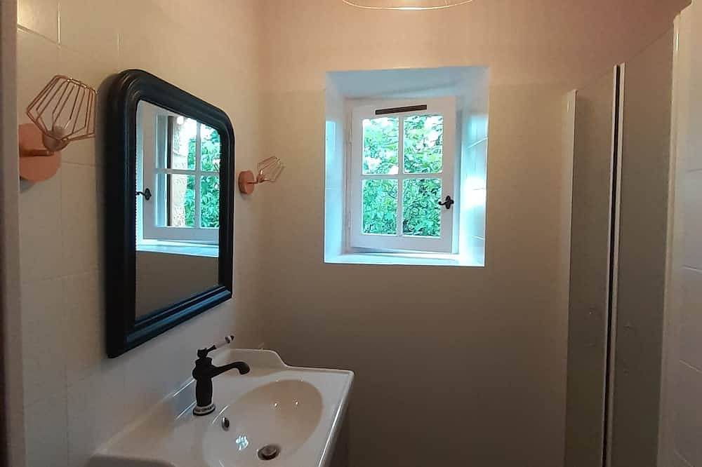 Pretty Périgourdine in the heart of the Triangle d'Or Périgord Noir, 15 minutes from Sarlat in Daglan, Périgord Noir